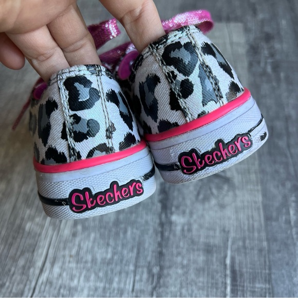 Skechers Twinkle Toes Cheetah Print Size 1 - Picture 6 of 9